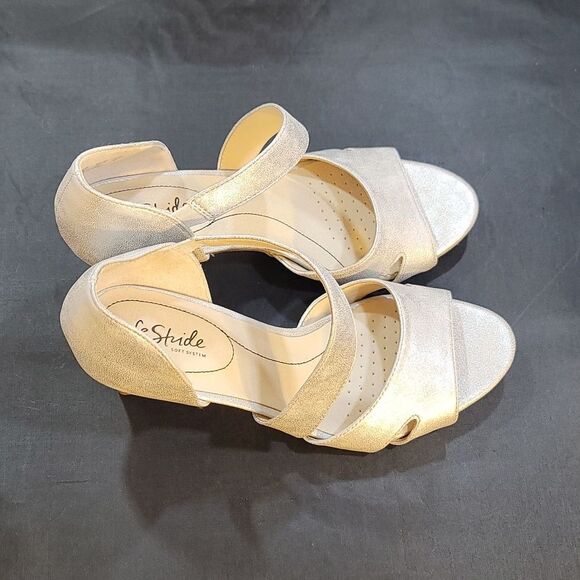 BRAND NEW LIFESTRIDE WOMEN'S MEGA STRAPPY SANDALS - Picture 6 of 12